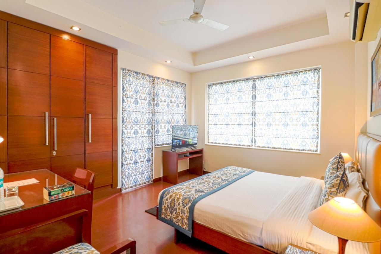 Ahuja Residency Noida Apartment Exterior photo