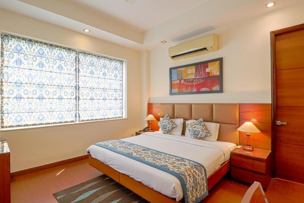 Ahuja Residency Noida Apartment Exterior photo