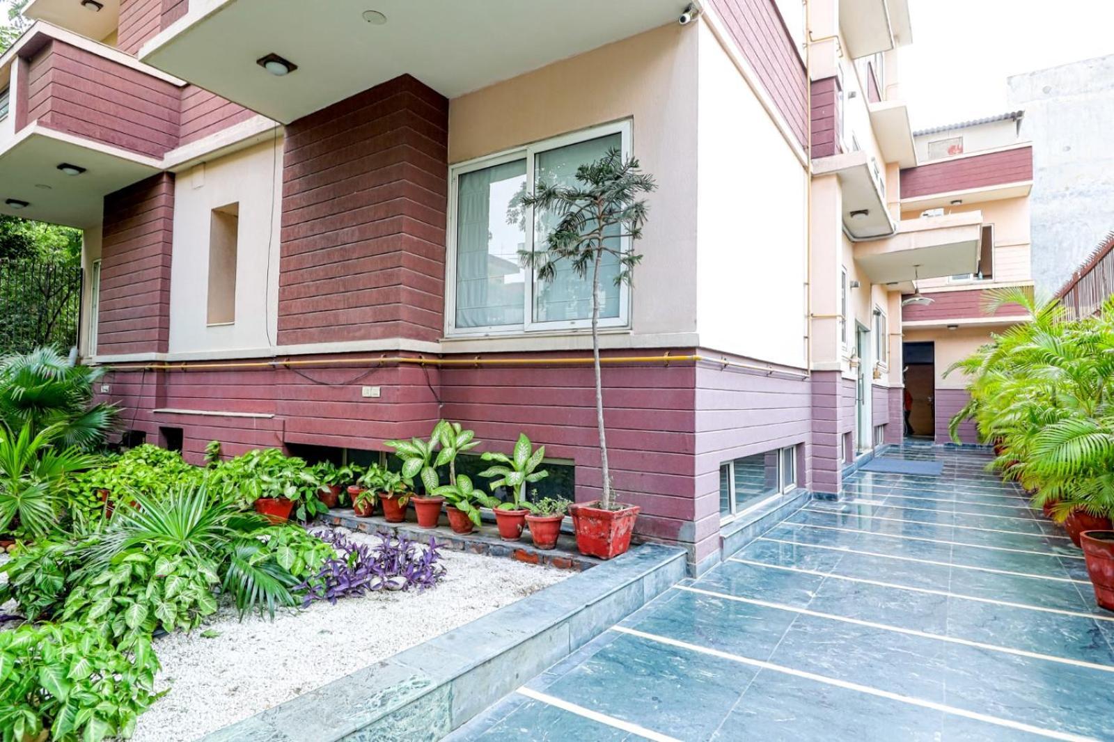 Ahuja Residency Noida Apartment Exterior photo